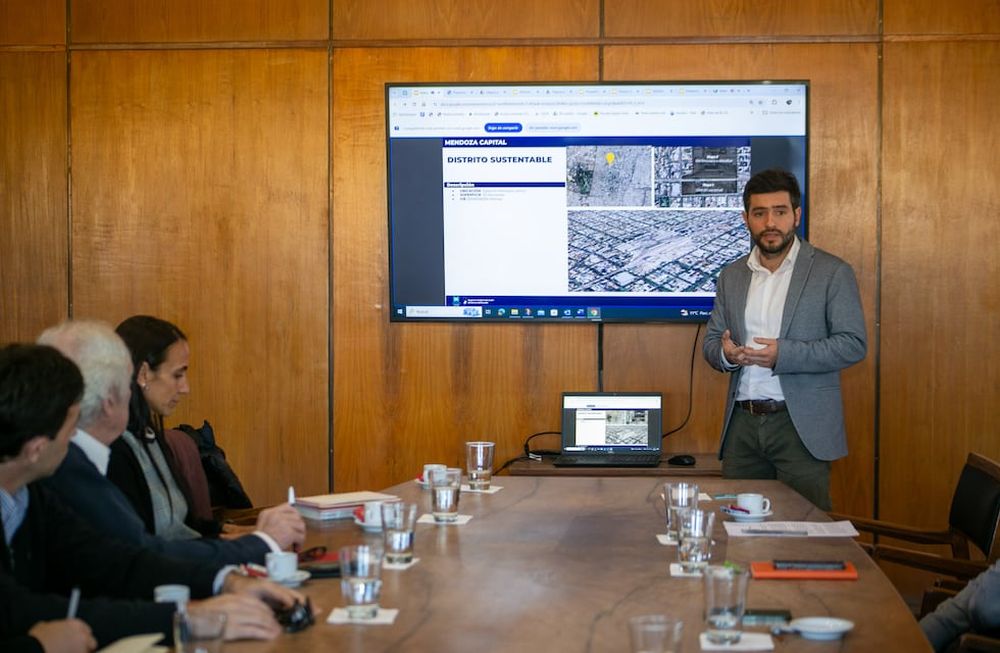 Estación Mendoza: la AABE explicó aspectos de la futura subasta de los terrenos