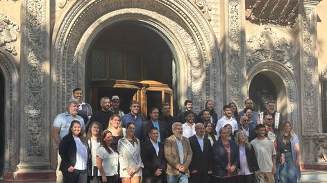 Vendimia 90 años: dos personajes repasarán la historia de la fiesta y las reinas tendrán una plaza en Mendoza