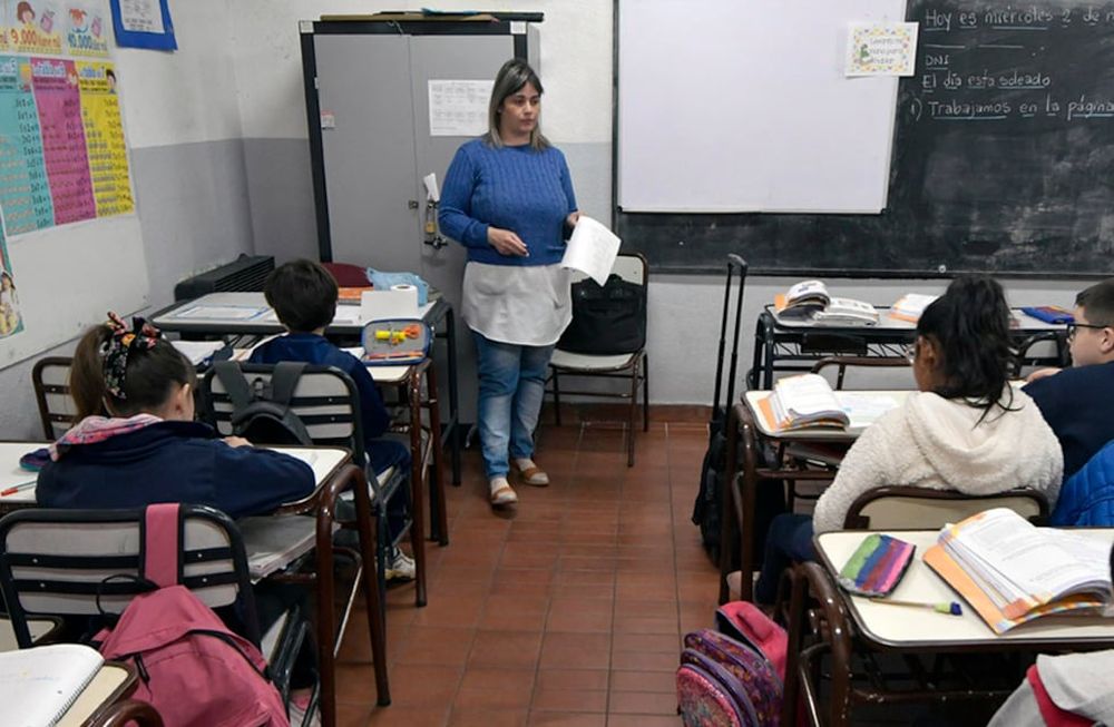 En 2023, 1 de cada 10 alumnos de séptimo grado terminó con promedio 10 en Mendoza. Es la nota que se utiliza para ingresar al secundario y corresponde a lo obtenido en 6° grado. Foto: Orlando Pelichotti