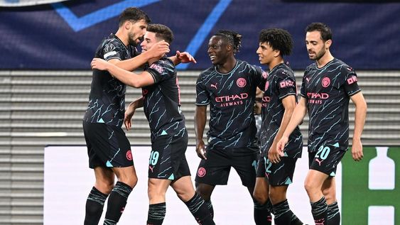 Julián Álvarez marcó un gol en el triunfo del Manchester City ante el Leipzig.