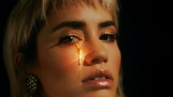 Lali Espósito estrenó Diva