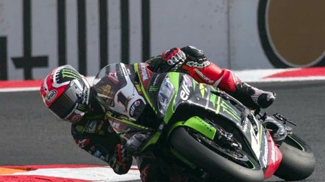 Kawasaki celebró por partida doble