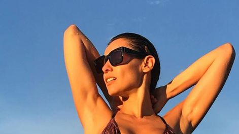 Pampita incendió las redes con sus fotos en bikini desde las playas de Punta del Este