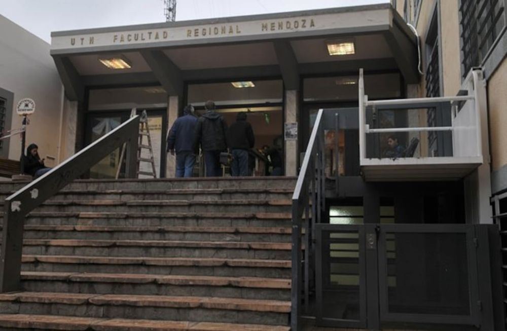 La UTN Mendoza es una de las casas de estudio que presentó su protocolo, lo corrigió ante algunas especificaciones y espera el visto bueno del Gobierno de Mendoza