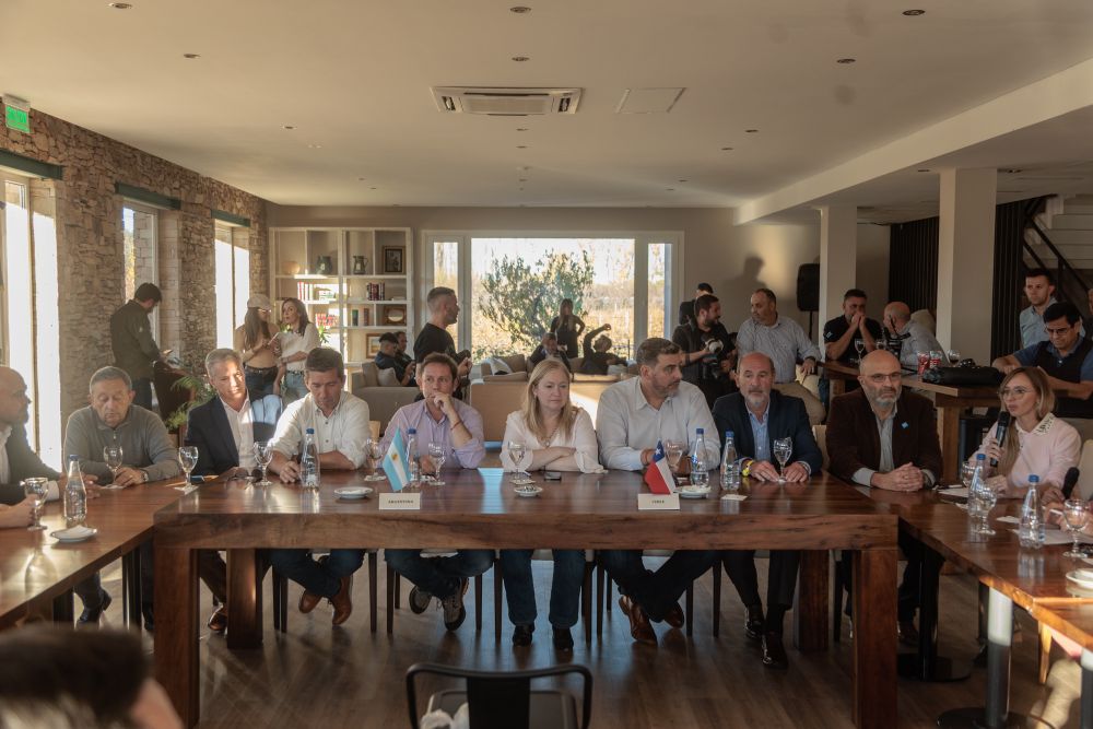 Empresarios se reunieron en Alvear en reclamo para el mejoramiento del Paso Pehuenche.&nbsp;