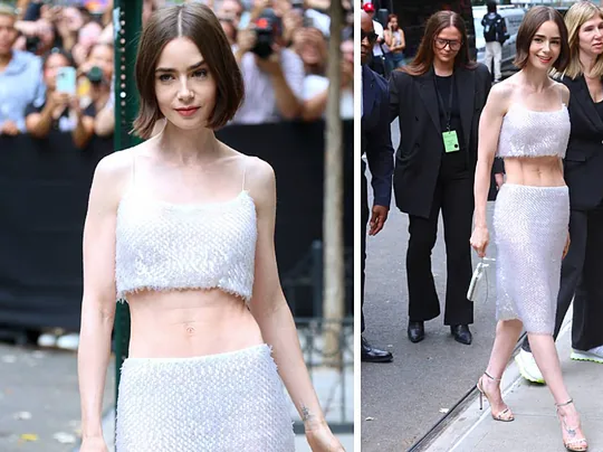 La actriz Lily Collins, protagonista de Emily in Paris, en la Semana de la Moda de Nueva York.