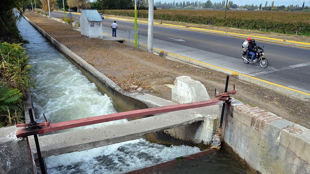 El canon hídrico aplicado a la minería: ¿instrumento de protección del agua o impuesto?