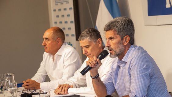 modernizacion laboral: ulpiano suarez impulsa el dialogo entre empresarios y sindicatos sobre una reforma necesaria