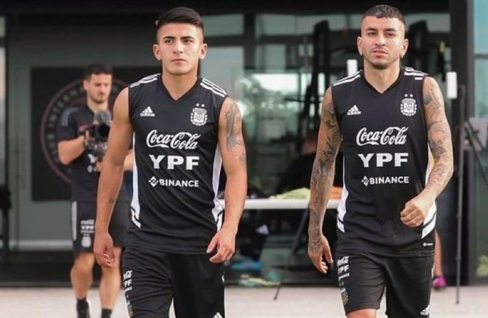 Thiago Almada y Ángel Correa jugaban un picado previo al llamado de la Selección Argentina.