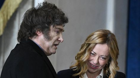 Los Andes | El presidente de Argentina, Javier Milei, y la primera ministra de Italia, Giorgia Meloni, llegan a la ceremonia de toma de posesión antes de que Donald Trump preste juramento como presidente número 47 de Estados Unidos en la rotonda del Capitolio de Esta