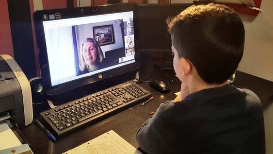 Tecnología y aprendizajes en el Ciclo de Encuentros Virtuales de Medios en la Educación