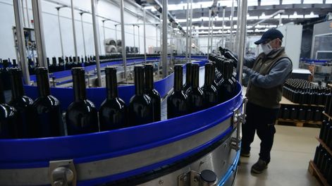 En abril, las exportaciones de vino rompieron la tendencia a la baja interanual, por primera vez en más de un año. Foto: Los Andes