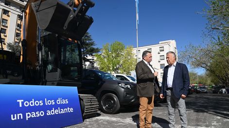 El Superintendente General de Irrigación, Sergio Marinelli, y el gobernador Alfredo Cornejo.&nbsp;