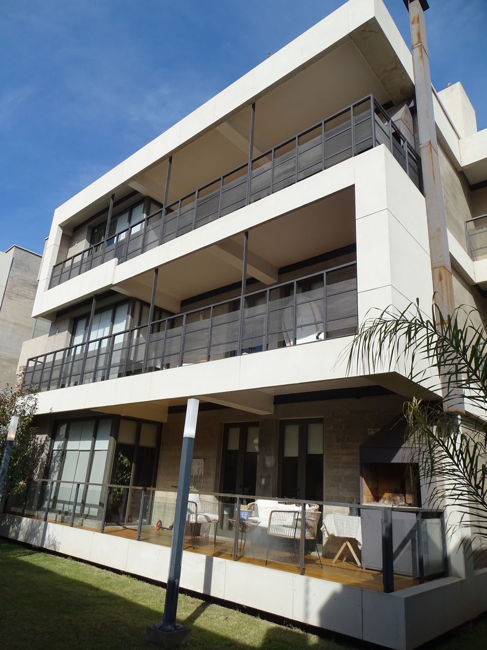 EDIFICIO PAPALÍA 8