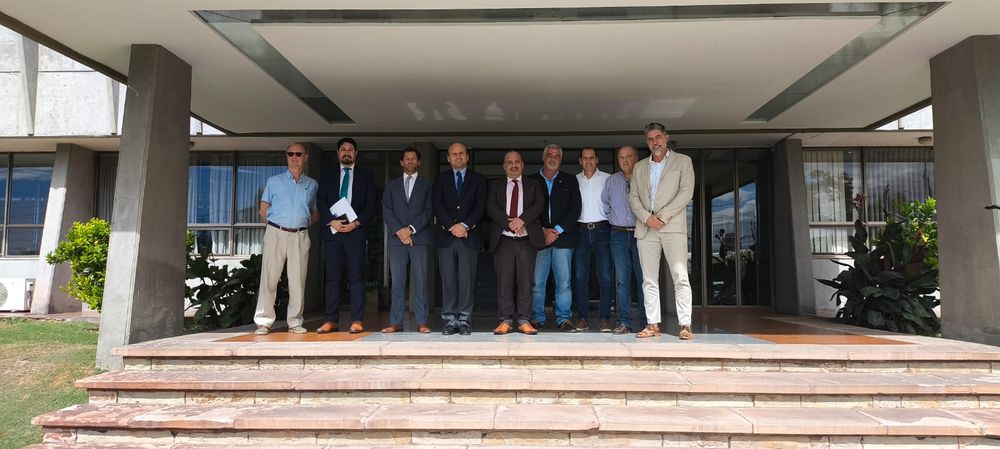 Industriales mendocinos se reunieron con el embajador de Chile en Argentina, Gonzalo Uriarte, en la sede de la Unión Industrial de Mendoza. 