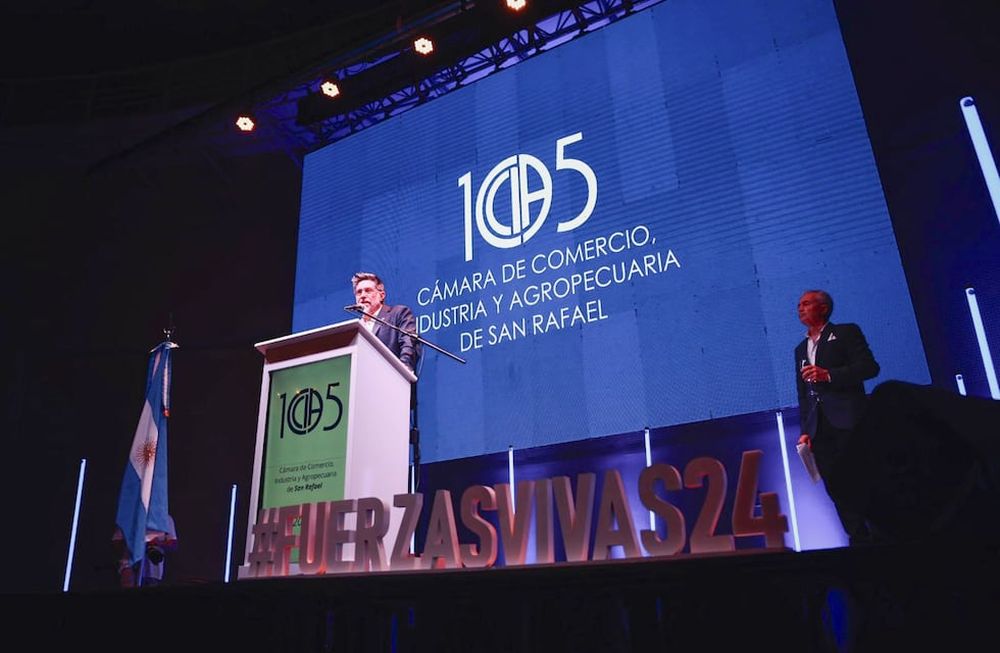 Gabriel Brega, presidente de la Cámara de Comercio, Industria y Agropecuaria de San Rafael, durante el almuerzo de las Fuerzas Vivas del departamento. Foto: Los Andes