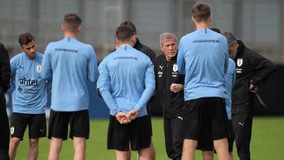 La escuelita de pibes del Maestro Tabárez