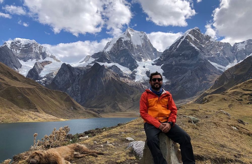 Ricardo Mauricio Villavicencio, el mendocino que vive en el corazón de los Andes centrales de Perú y regresó a su gran pasión gracias a un documental de Netflix. Foto: Gentileza Ricardo Mauricio Villavicencio.