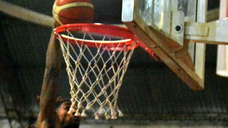 El León fue más que Rivadavia y continúa arriba