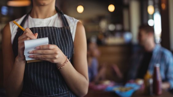 tupungato: inscripciones abiertas para cursos de housekeeping y mozo