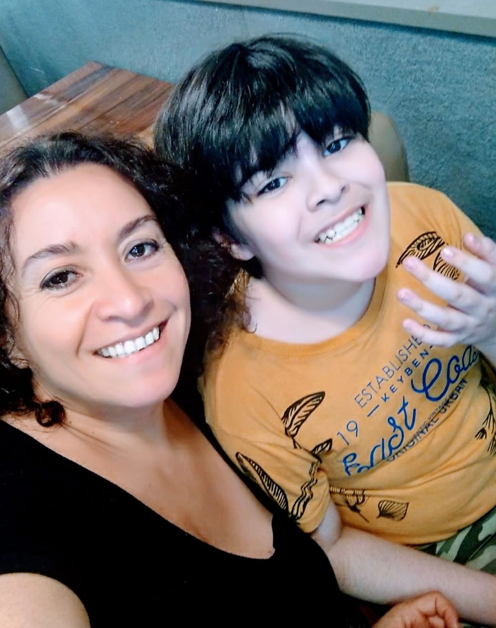 “Las explosiones me causan como una sensación de miedo, por el peligro que siento, también me causan dolor de oído y quiero estar seguro en mi casa