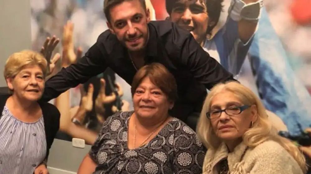 Hermanas de Maradona: Rita, Ana y Claudia.