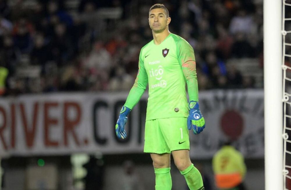 ¡Para qué te traje! El blooper del año se lo llevó el argentino Juan Pablo Carrizo