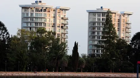 El representante vecinal de la Quinta Sección,﻿﻿ Horacio Sicilia advirtióen Aconcagua Radio sobre la preocupación de vecinos por el avance inmobiliario en la&nbsp; Avenida Boulogne Sur Mer.
