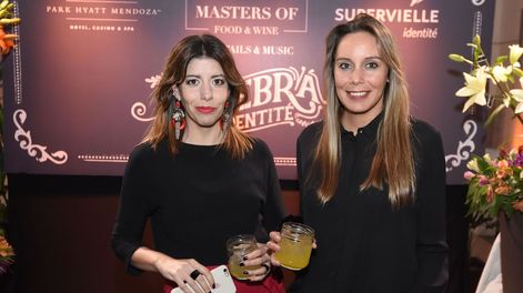 Cocktails, música y gastronomía