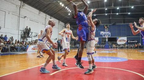 Rivadavia Básquet se metió en la semifinales de Conferencia Norte y se medirá con Atenas de Córdoba. / Gentileza.