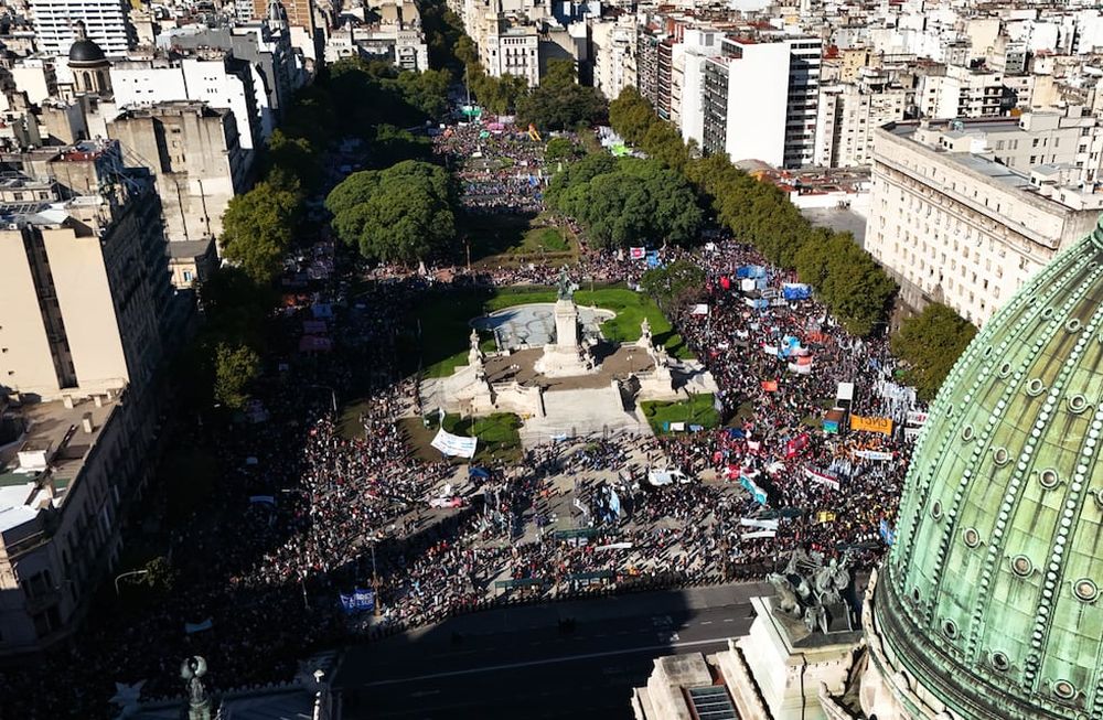 Marcha Federal Universitaria en la ciudad de Buenos Aires. (Clarín)