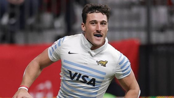 Rugby. El jugador mendocino Rodrigo Isgró fue el único rugbier de Mendoza que jugó ante Los Teros orientales. El ex Mendoza Rugby anotó el mejor try del partido.