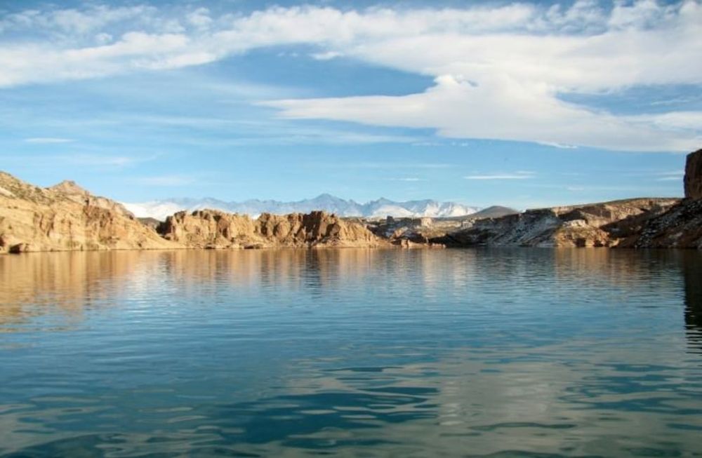 El Cañón del Diamante tendrá un nuevo camino accesible para turistasLas obras para la nueva hidroeléctrica El Baqueano conectarán el camino del Complejo Diamante, que se corta a la altura del dique Los Reyunos y hasta hoy es intransitable. Son 60 km de trama que se conectan con El Sosneado.