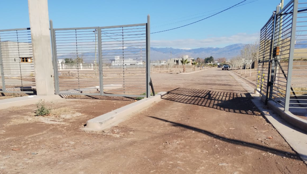 Idandi SA no tiene actualmente obras ni proyectos habilitados en Guaymallén. En la foto, el inconcluso barrio privado Las Cumbres. | Foto: gentileza