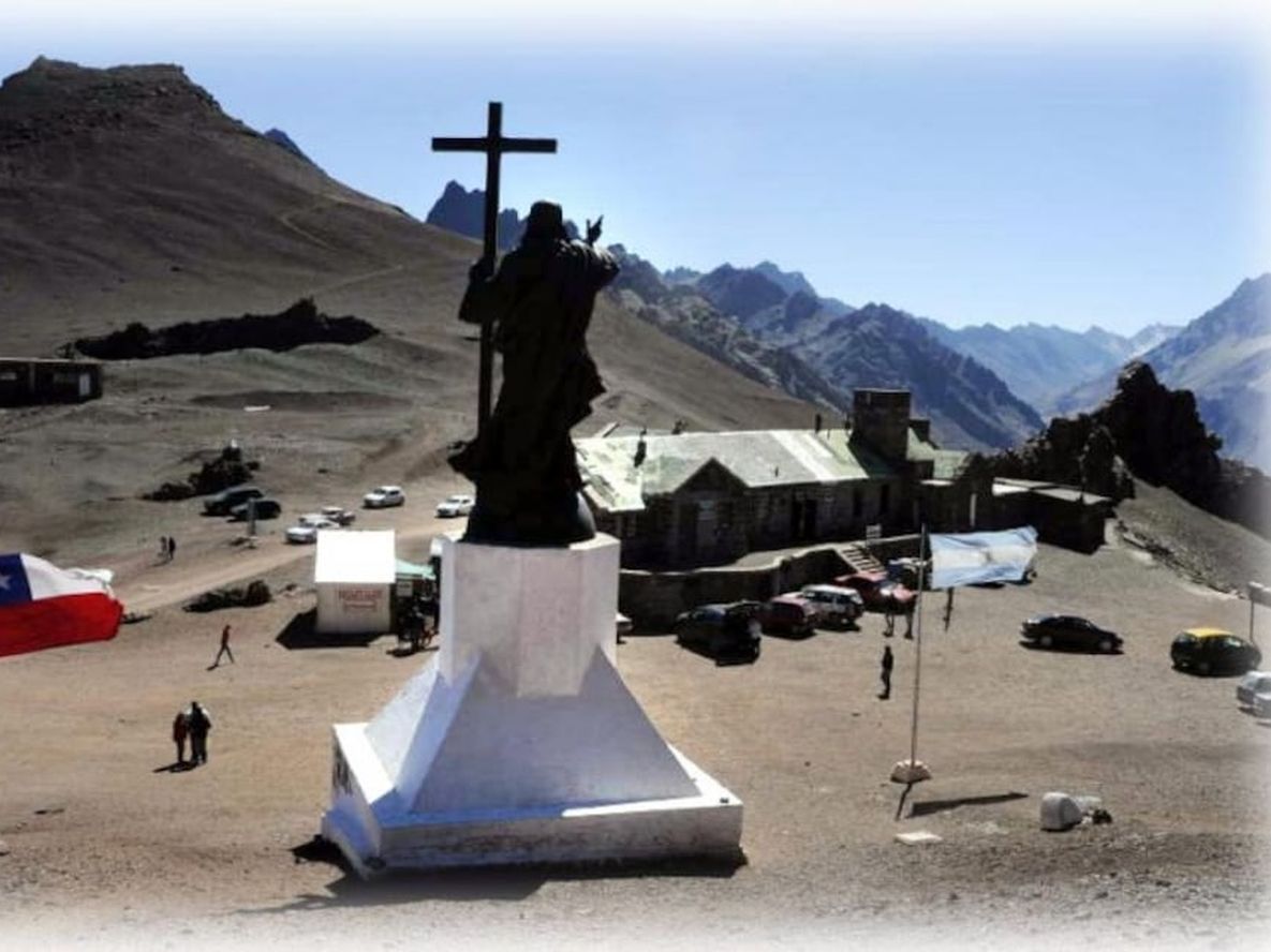 Mendoza y su proyección hacia el Pacífico (o la necesidad de remozar una vieja idea)