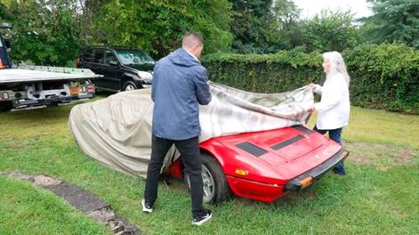 El modelo también ganó reconocimiento internacional por su presencia en la cultura popular y por representar una etapa importante en la historia de los deportivos Ferrari.