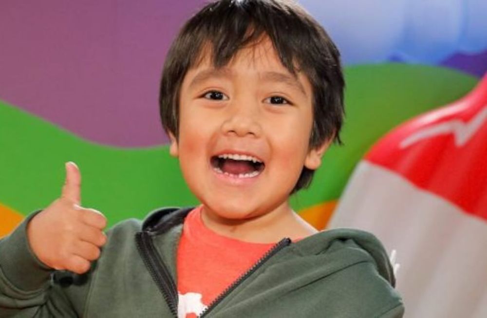 Ryan Kaji, de 9 años, es el youtuber más rico del 2020. Facturó más de 29,5 millones de dólares; y por tercer año consecutivo lidera la lista de Forbes.