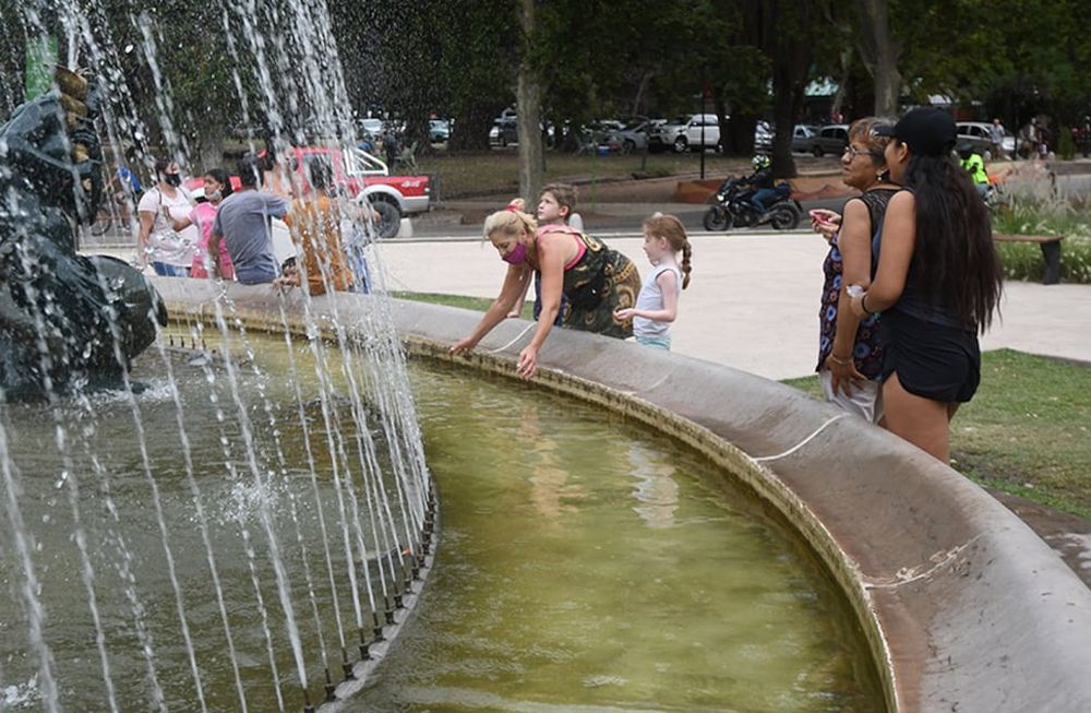 Contingencias Climáticas anunció horas de calor intenso en Mendoza.Foto: José Gutierrez