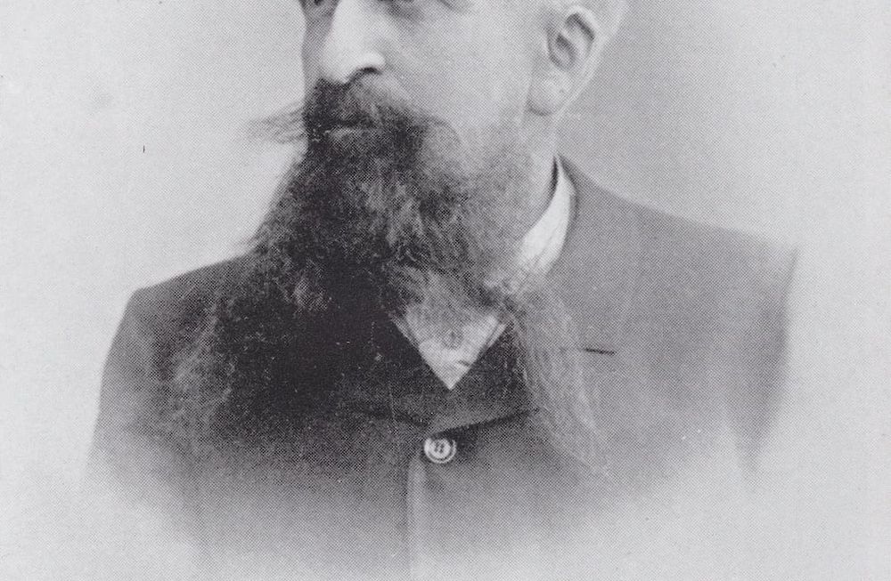 Le Bon logró captar el estado de ánimo de su tiempo y poner en palabras las ideas confusas, los miedos y las expectativas que suscitaban las nuevas multitudes. / Gentileza