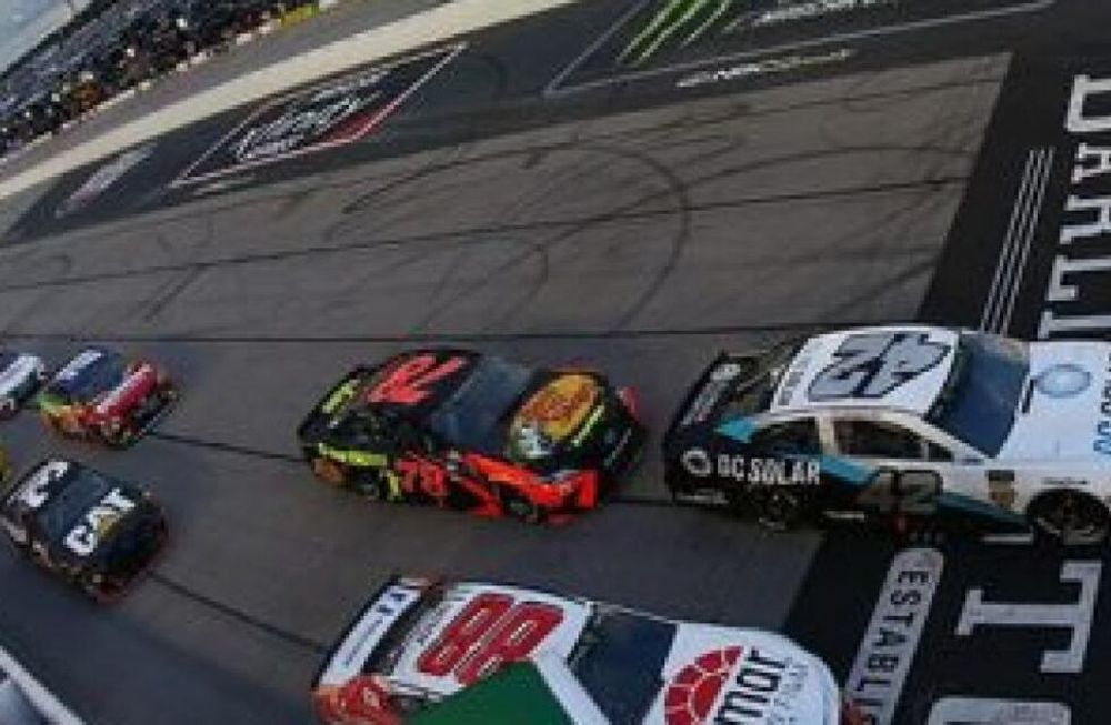 NASCAR pone primera el domingo