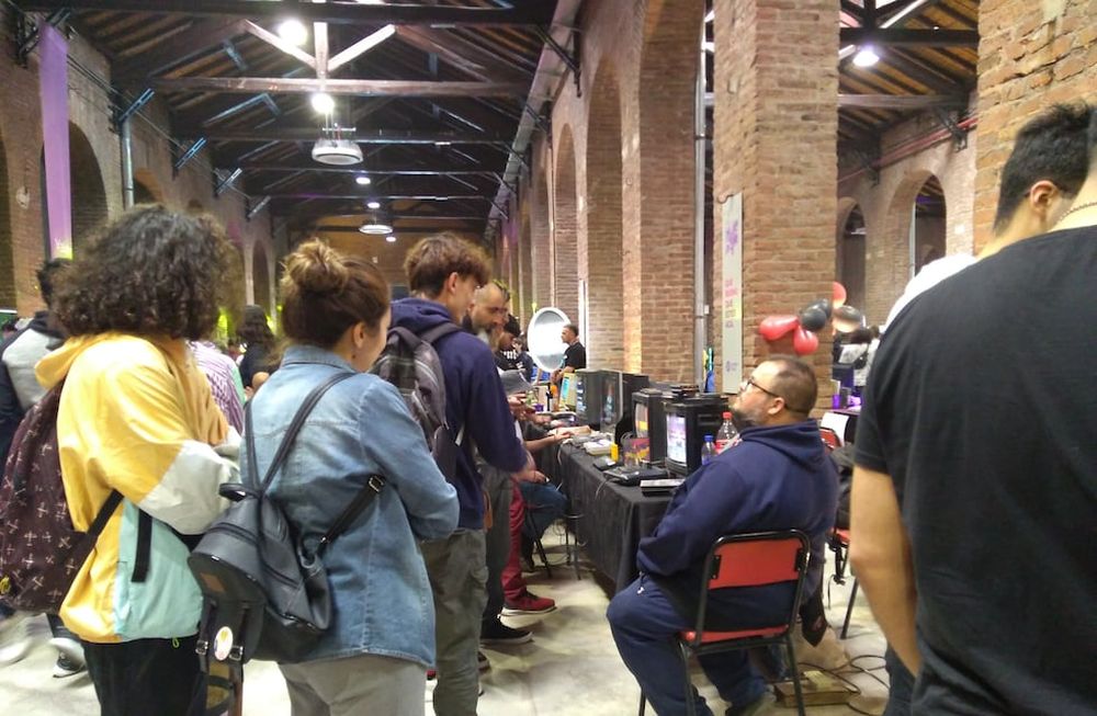 El encuentro se abrió a un público más amplio, en el que convivieron la formación, las oportunidades laborales, los juegos y también el entretenimiento familiar.