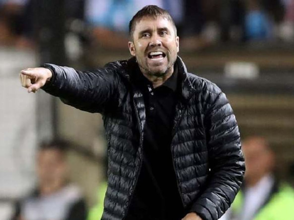 Racing juega en Brasil por la cima del grupo E