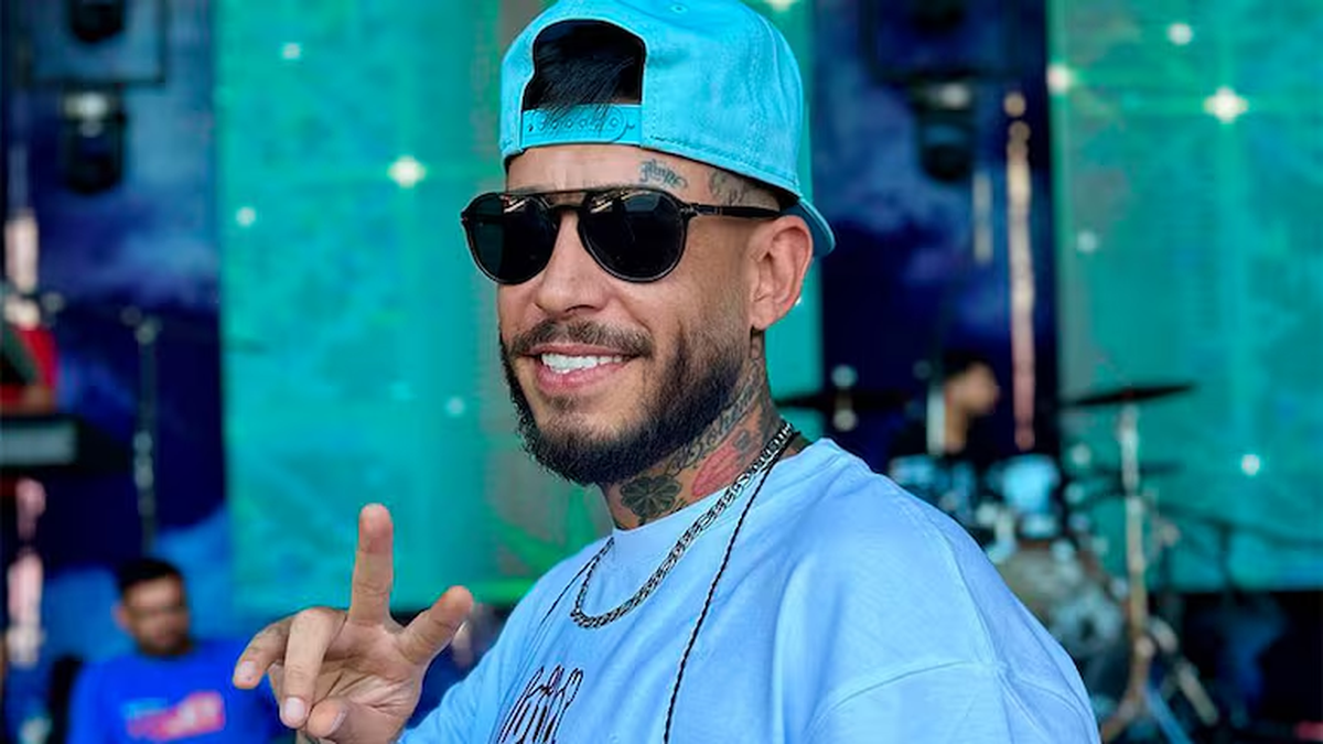 Allanaron la productora de Ulises Bueno en Córdoba por una denuncia de trabajo no registrado