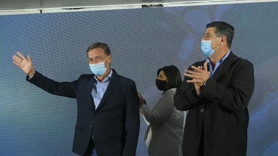 El gobernador Rodolfo Suárez junto al vicegobernador Mario Abed. Cambia Mendoza gana en las elecciones PASO por amplia diferencia. (Ignacio Blanco / Los Andes)