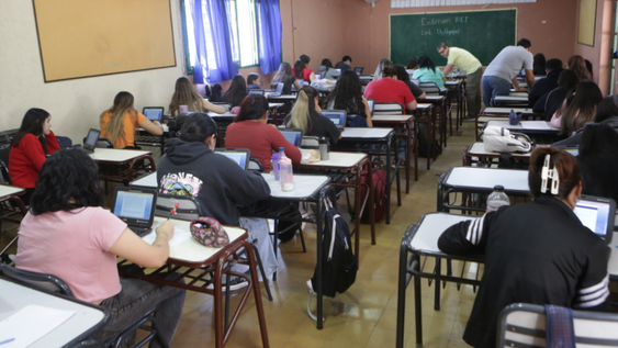 Hay antecedentes de hechos en los que un arma de fuego o amenazas estuvieron involucrados en el marco del sistema educativo de Mendoza y otras provincias