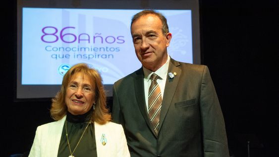 El 9 de junio serán los comicios y el 23 el eventual balotaje. Sánchez evalúa su futuro y Fidel emerge como posible candidato.