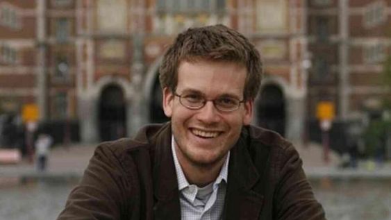 Bajo la misma estrella de John Green llega al cine