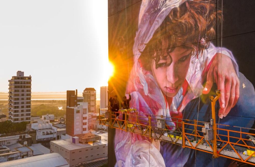 Llega a la Ciudad Martín Ron, uno de los diez mejores muralistas del mundo