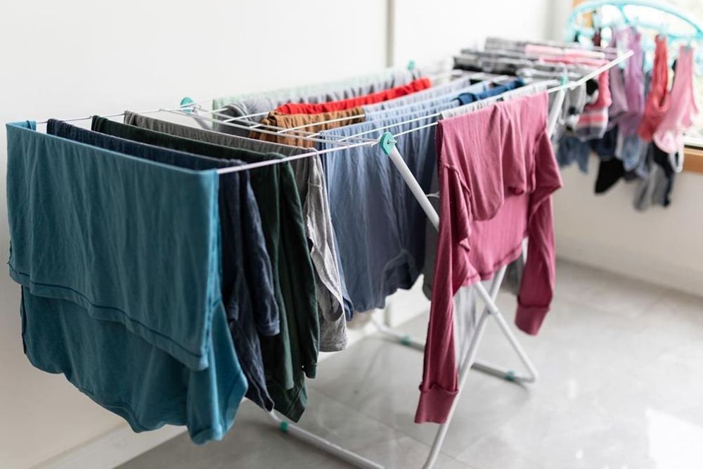 La técnica japonesa para secar la ropa en ambientes cerrados de forma más rápida y eficiente (1)