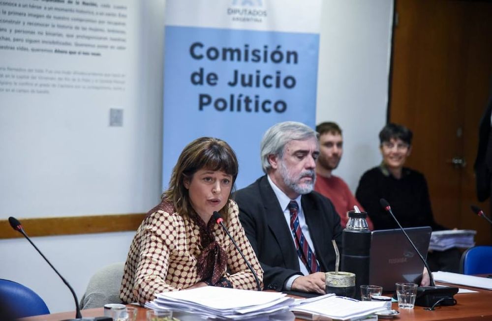 ¿Y si ayudamos a los gobernantes?